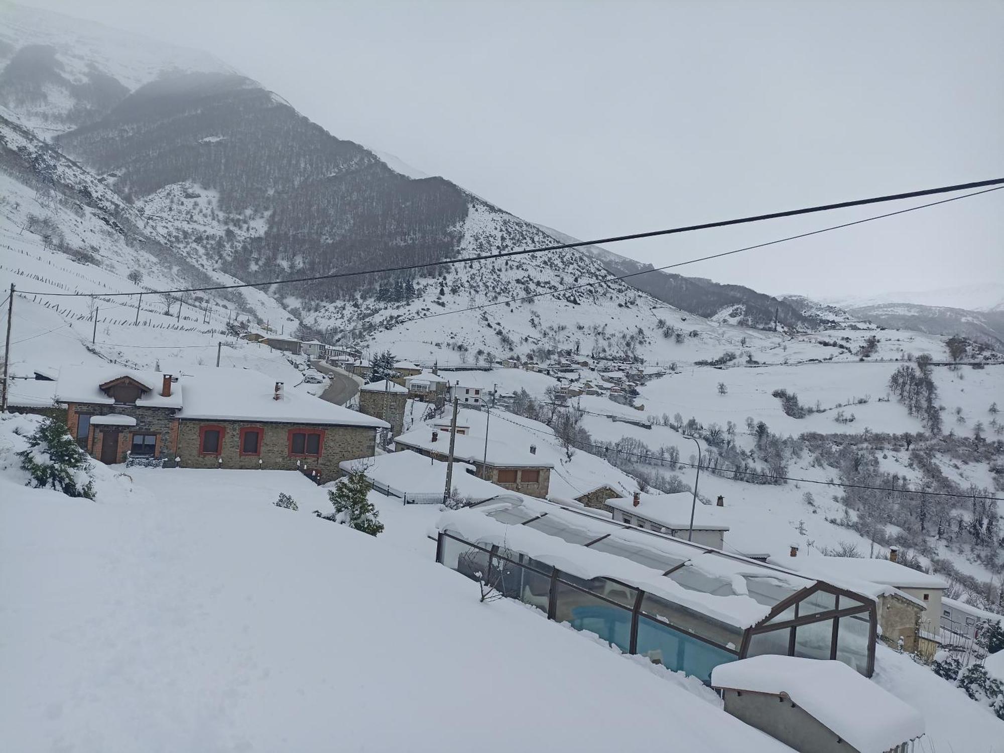 Posada Real Pajares Kültér fotó